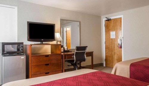 Double Room with Two Double Beds - Non-Smoking