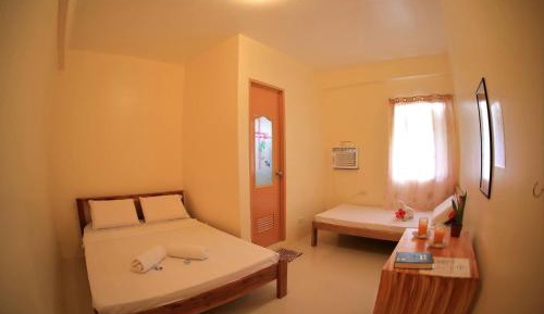 Triple Room with Private Bathroom