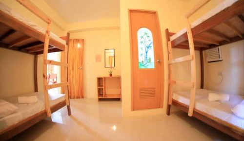 4-Bed Mixed Dormitory Room