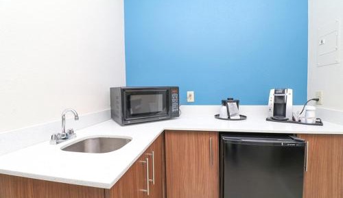King Suite with Whirlpool