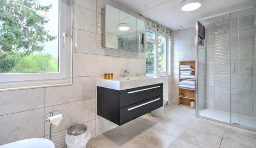 Family Room with Shower