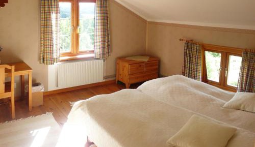 Three-Bedroom Apartment (5 Adults)
