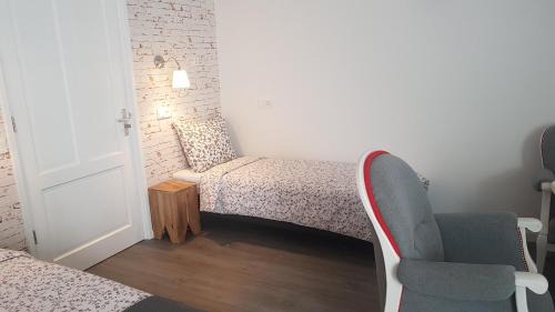 Quadruple Room with Private Bathroom