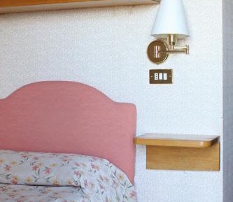 Single Room with Private Bathroom