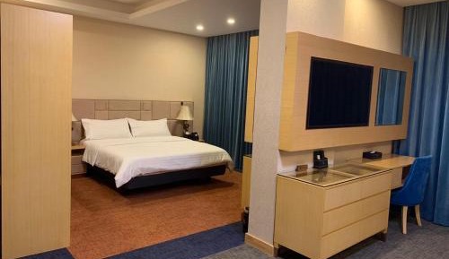 King Suite