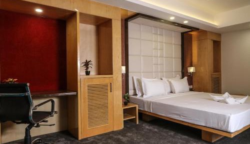 King Suite
