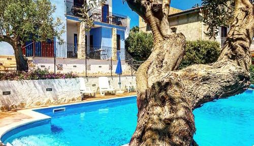Deluxe Triple Room with Sea View