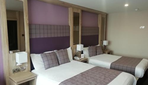 Standard Twin Room