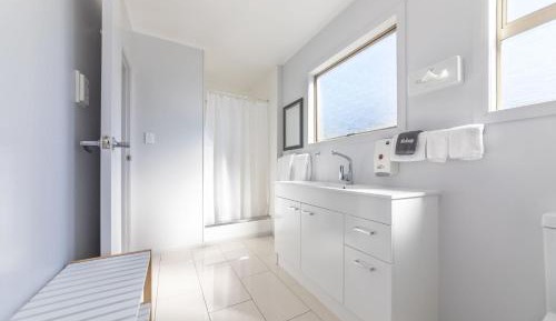 Studio with ensuite