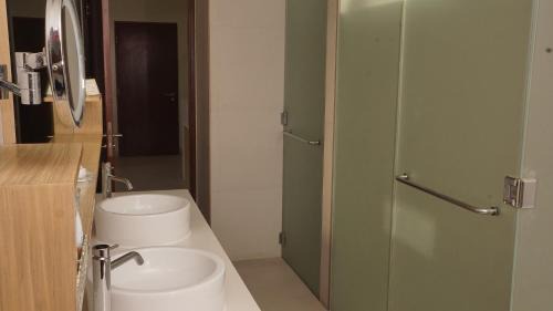 Pacifica One-Bedroom Suite