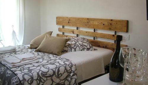 Deluxe Double Room with Shower