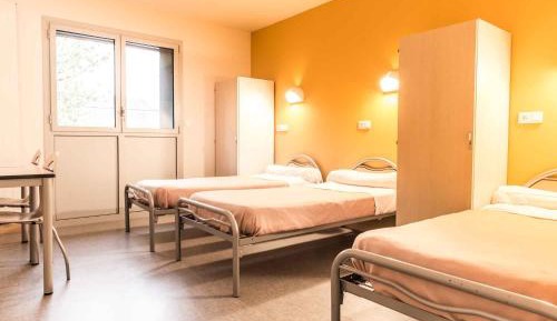 Triple Room with Private Bathroom