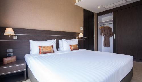 Standard Double Suite