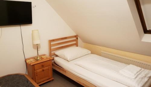 Budget Single Room