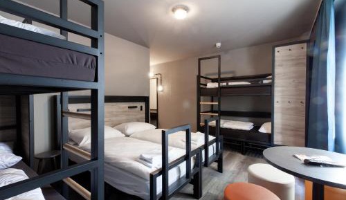Six-Bed Room