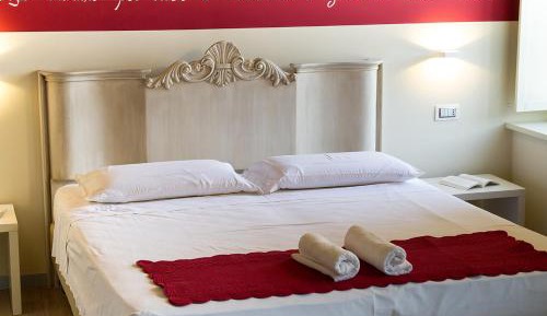Quadruple Room with Private Bathroom