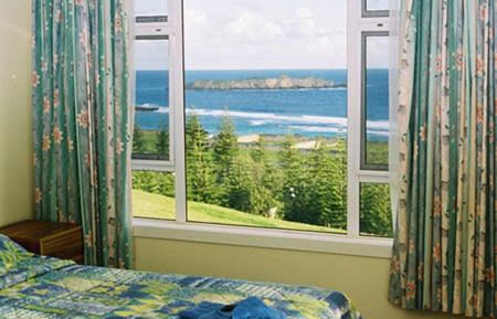 One-Bedroom Apartment - Sea View