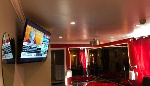 Superior Suite with Hot Tub