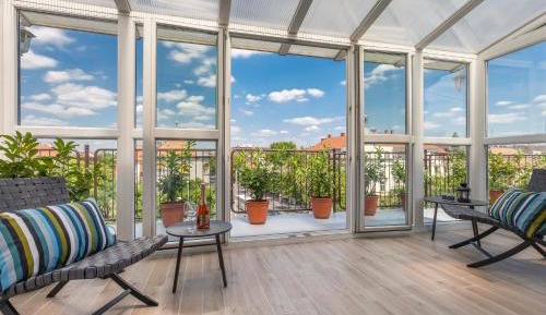 Apartment with Terrace