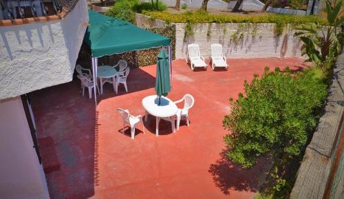 Two-Bedroom Apartment with Terrace (5 Adults)