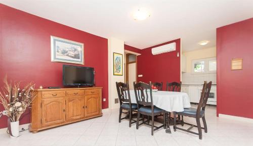 Two-Bedroom Apartment Standard