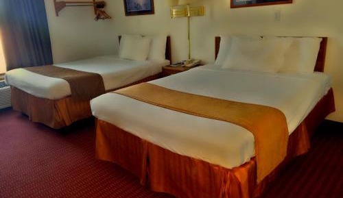 Double Room with Two Queen Beds