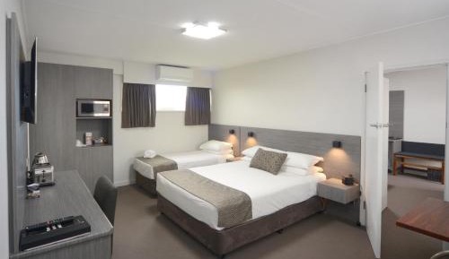 Superior Triple Room with Ensuite