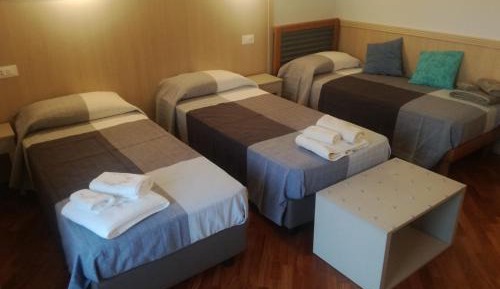 Triple Room with Private Bathroom