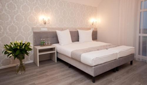 Twin Room with Balcony