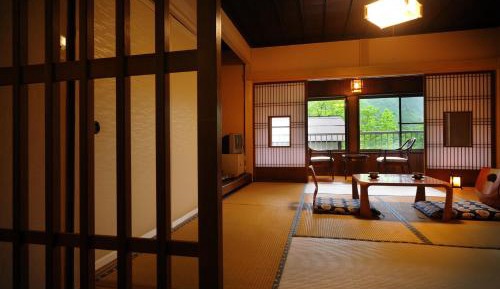 Standard Japanese Style Room with Shared Bathroom