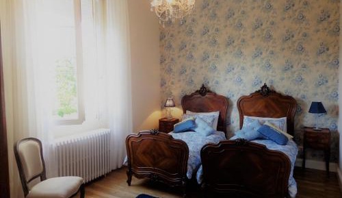 Deluxe Twin Room with Shower