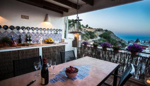 Villa with Sea View