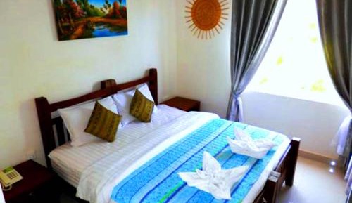 Deluxe Double Room with Garden View