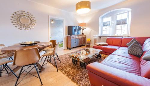 Deluxe Apartment