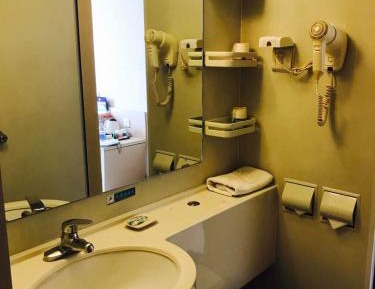 Standard Twin Room A