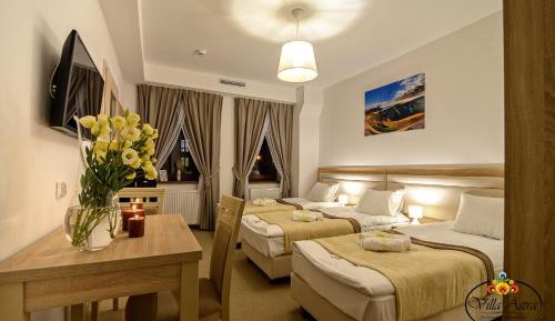 Triple Room