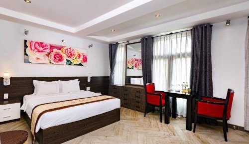 Deluxe Suite