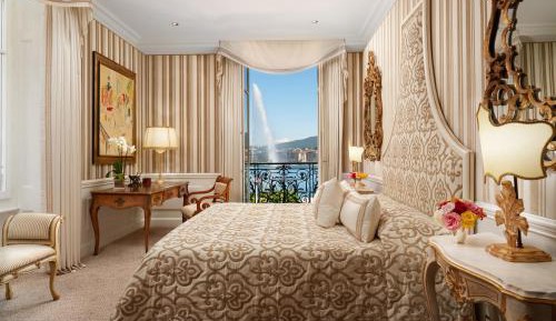 Bellevue Suite with Lake View