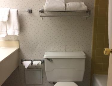 King Room - Non-Smoking