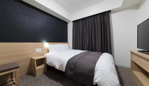 Double Room - High Floor - Non-Smoking	