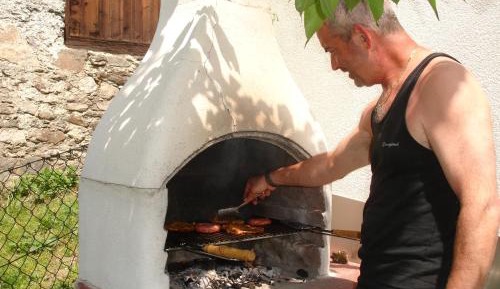 One-Bedroom Apartment with Terrace