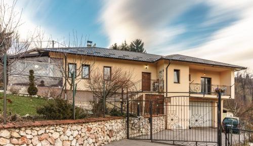Deluxe Villa
