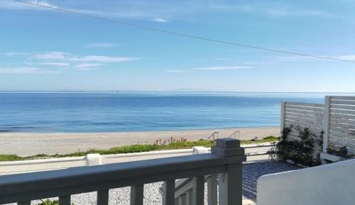 Studio Apartment with Sea View