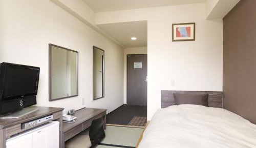 Single Room with Tatami Floor - Non-Smoking