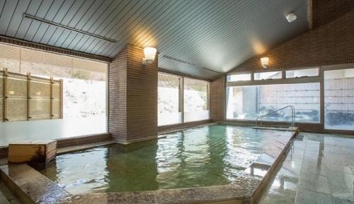 Twin Room with Mountain View - Non-Smoking