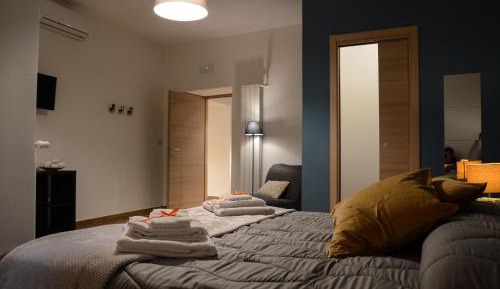 Double or Twin Room with Private Bathroom