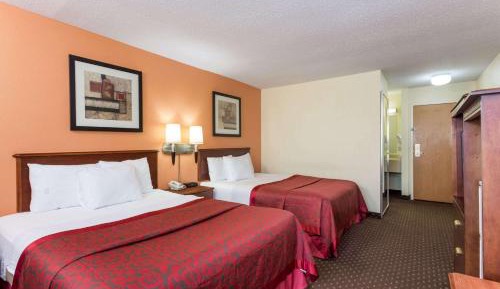 Double Room with Two Double Beds - Non-Smoking