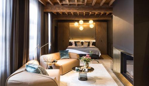 Executive Suite - One