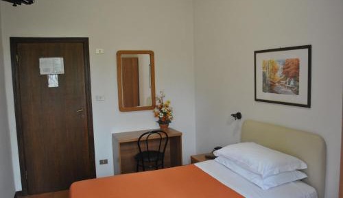 Small Single Room