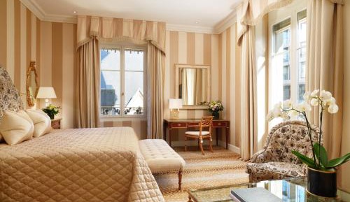 Premium King or Twin Room